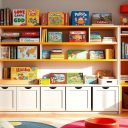 Organizacja gier planszowych w pokoju dziecka: praktyczne rozwiązania dla porządku i rozwoju samodzielności